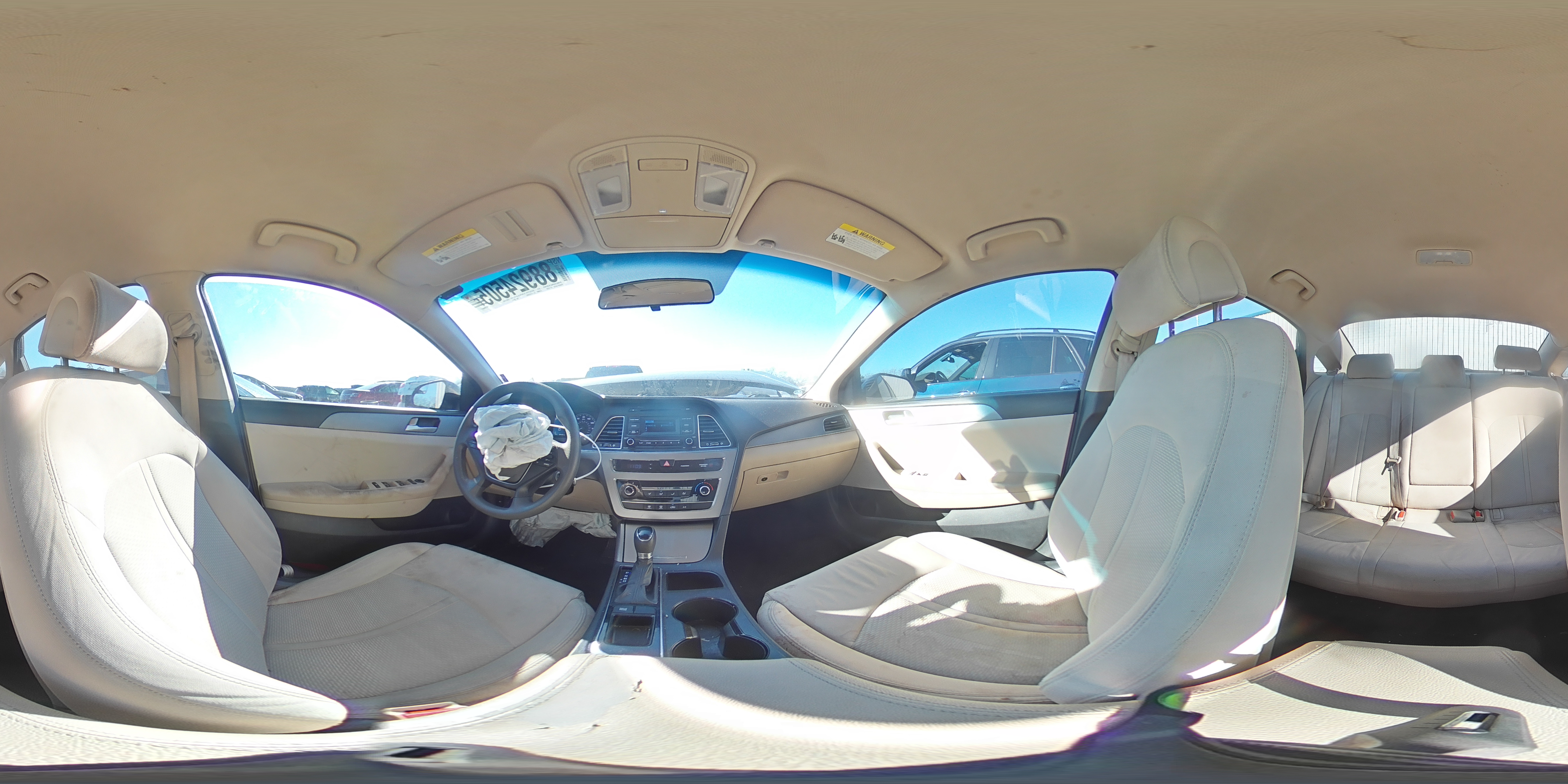 2015 Hyundai Sonata - Image 13