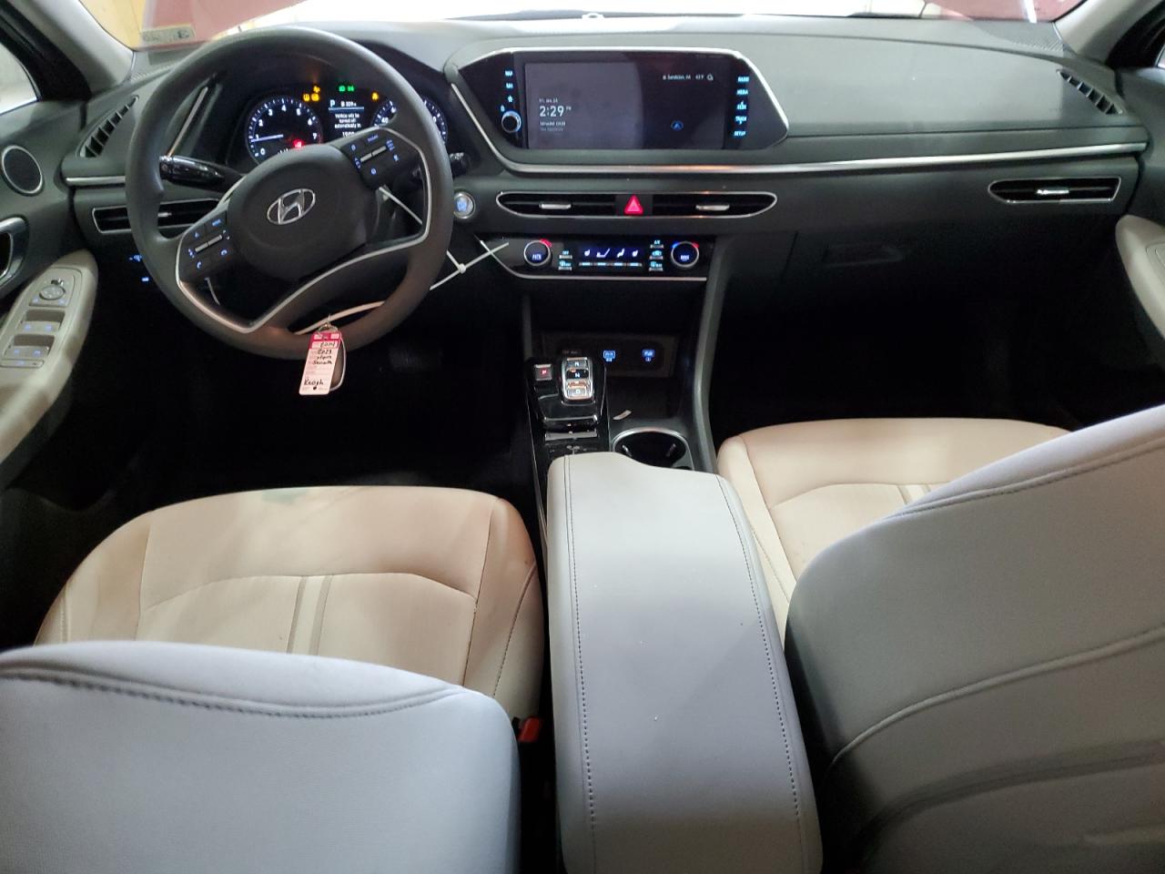 2023 Hyundai Sonata - Image 8
