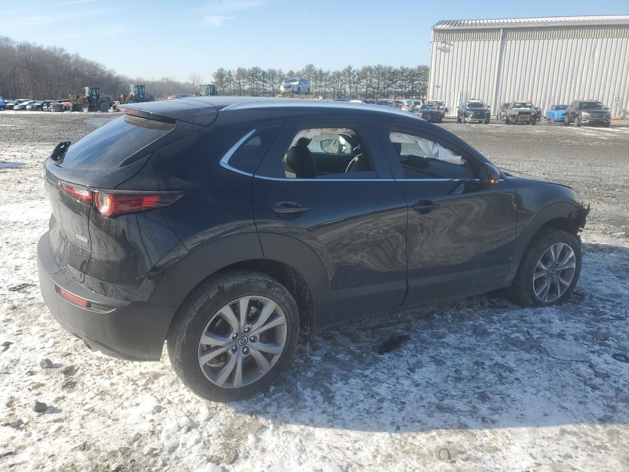 2023 Mazda CX-30 - Image 3