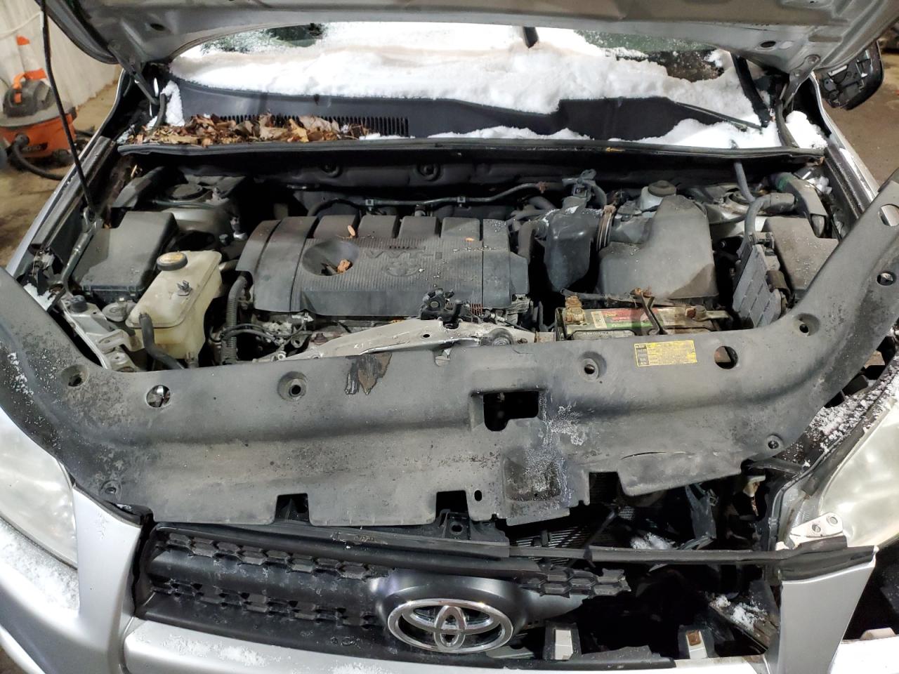 2011 Toyota RAV 4 - Image 12