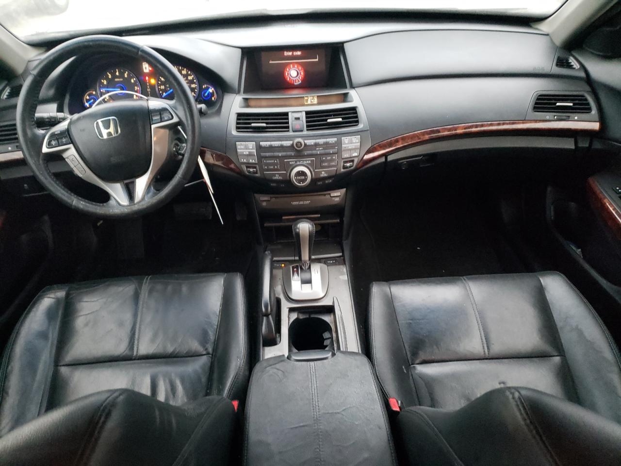 2011 Honda Accord - Image 8