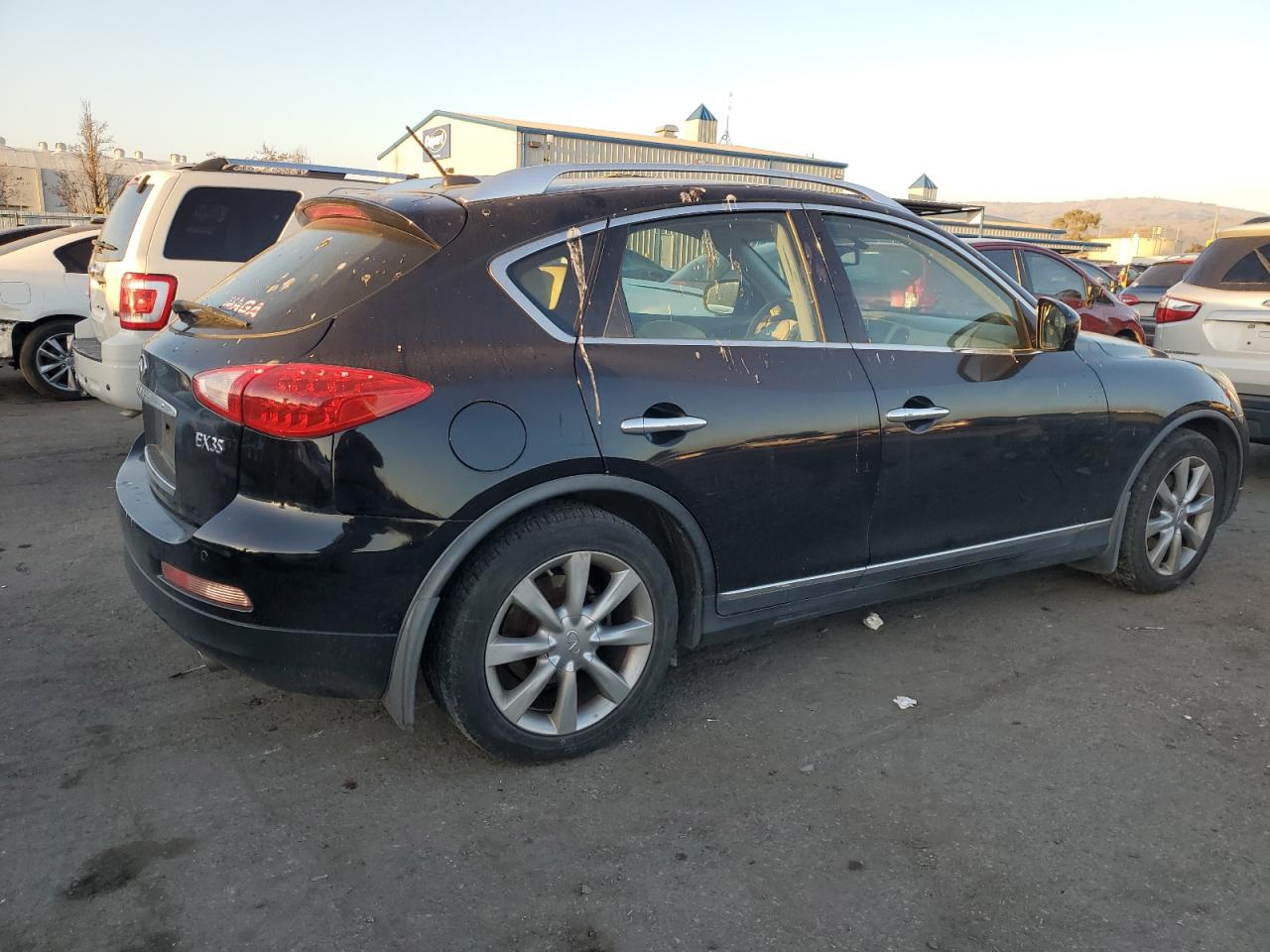 2011 Infiniti EX - Image 3