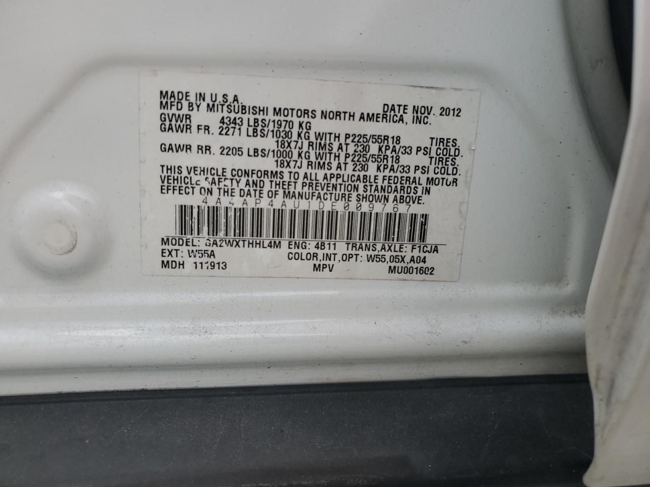 2013 Mitsubishi Outlander - Image 13