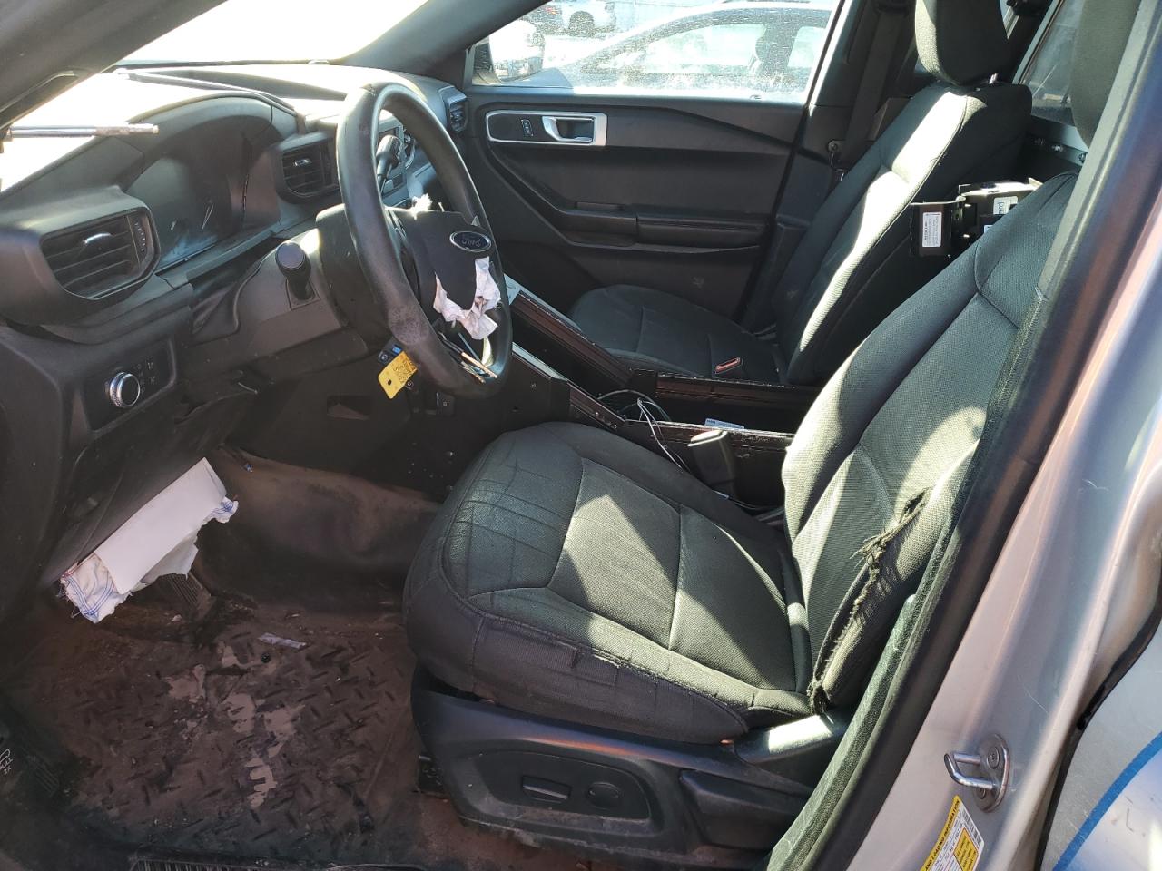 2020 Ford Explorer - Image 7