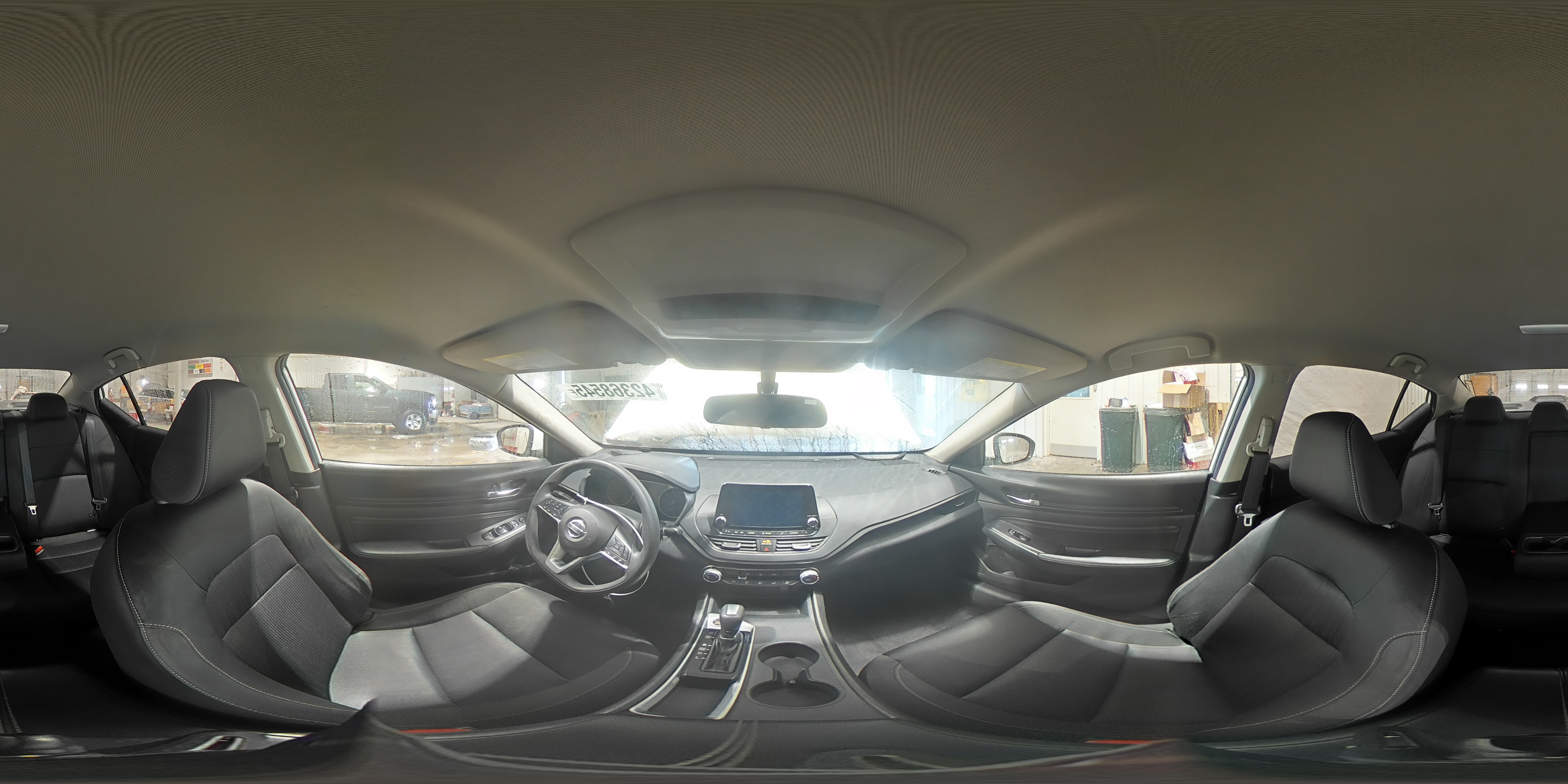 2019 Nissan Altima - Image 14