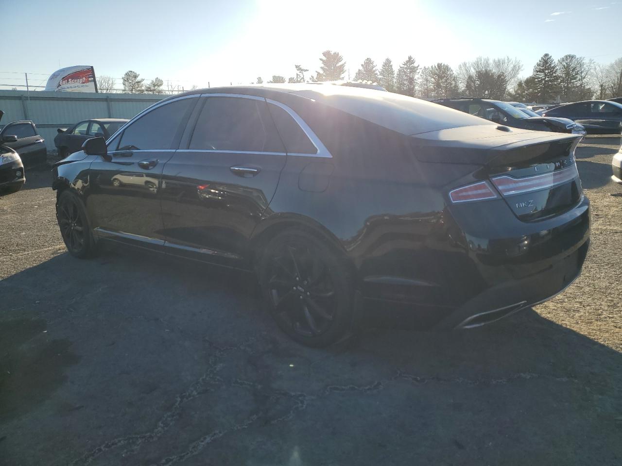 2019 Lincoln MKZ - Image 2