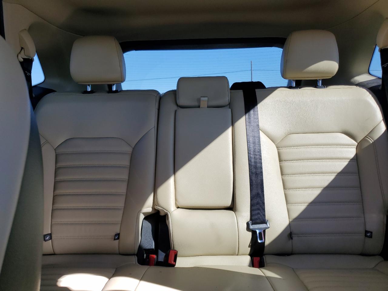 2015 Ford Edge - Image 10