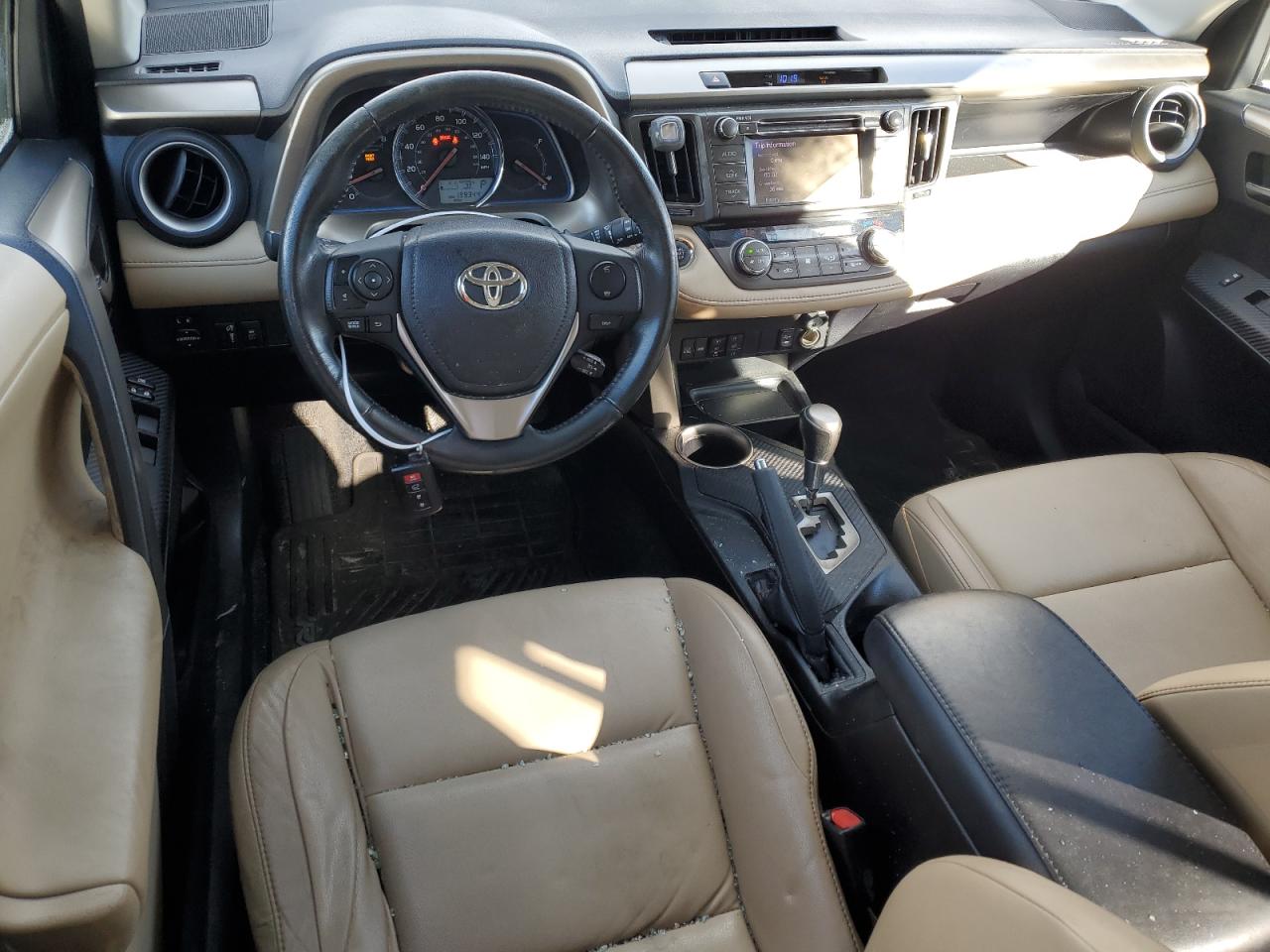 2013 Toyota RAV 4 - Image 8