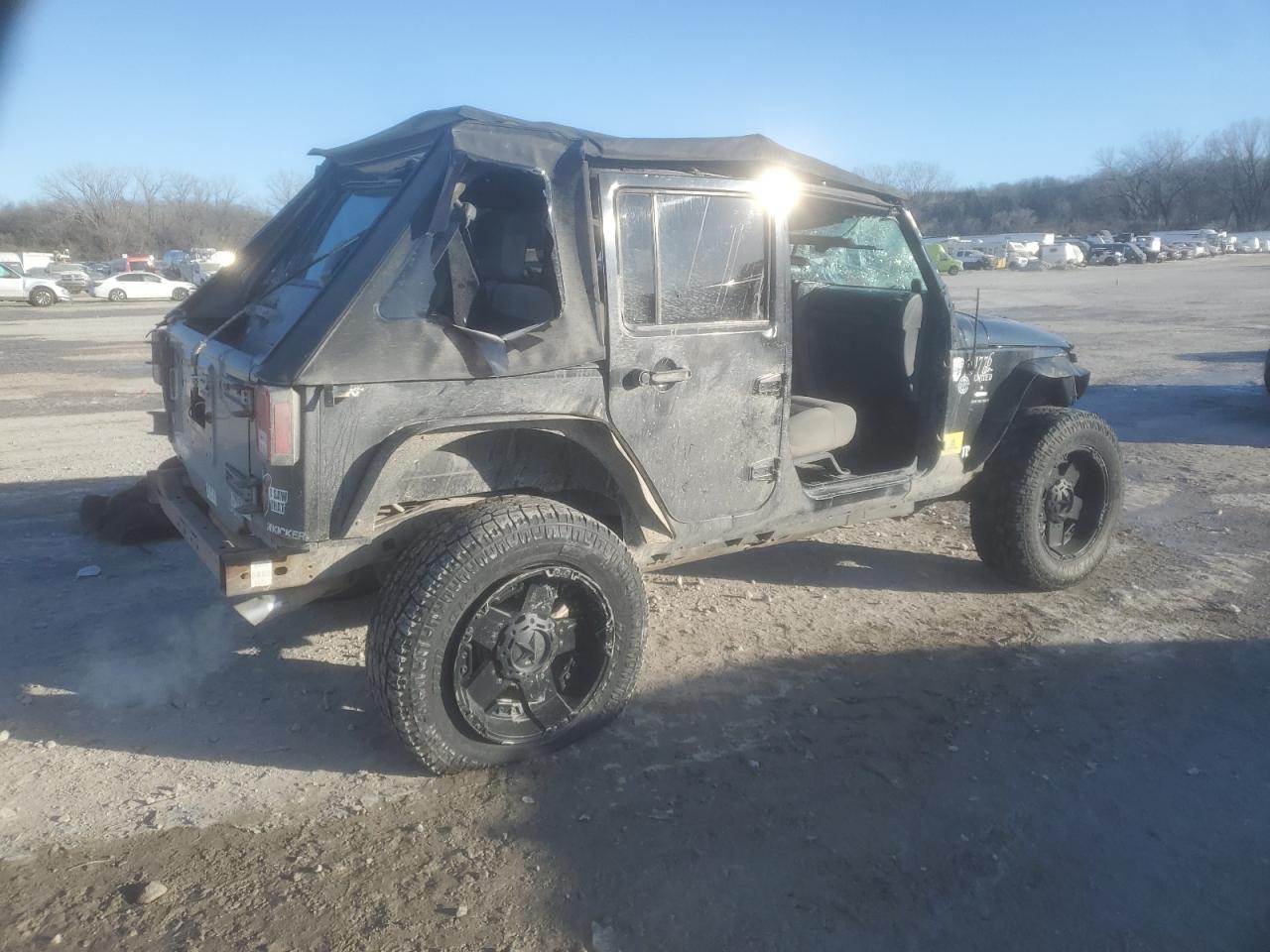 2010 Jeep Wrangler - Image 3