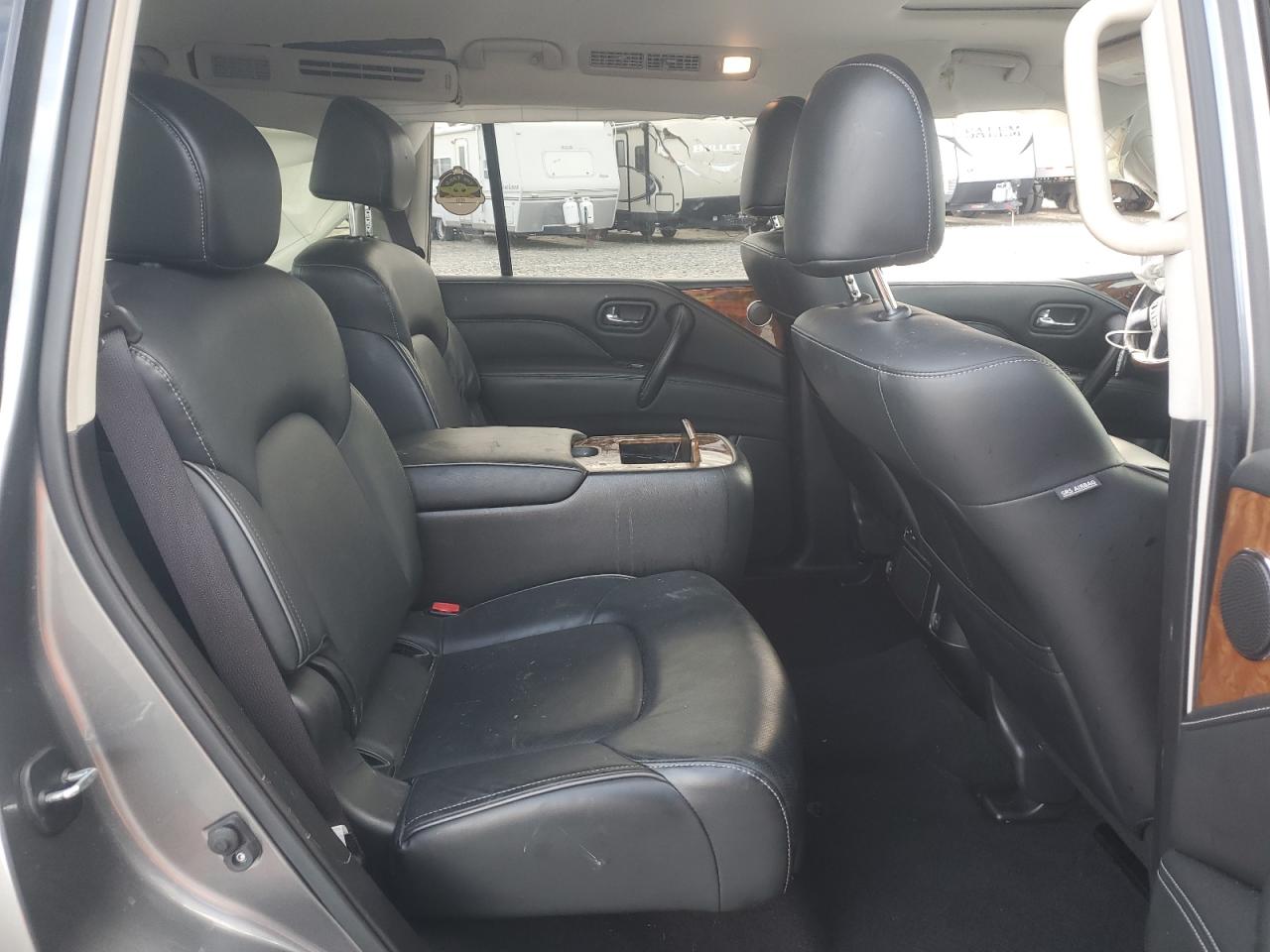 2019 Infiniti QX80 - Image 12