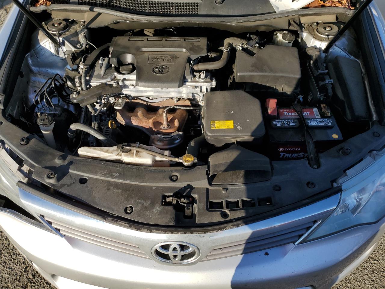 2012 Toyota Camry - Image 11