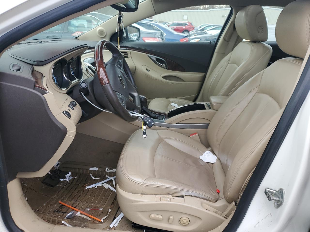 2010 Buick LaCrosse - Image 7