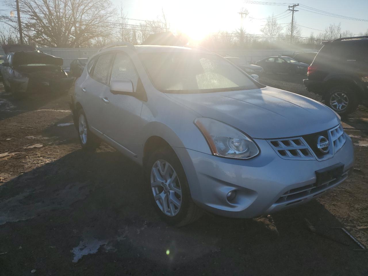 2013 Nissan Rogue - Image 4