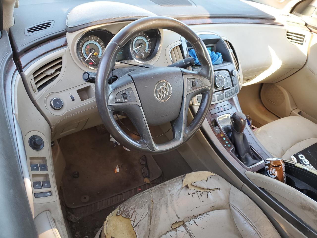 2010 Buick LaCrosse - Image 8