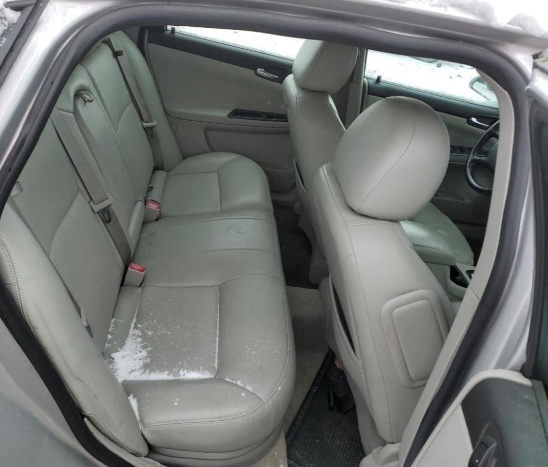 2013 Chevrolet Impala - Image 10