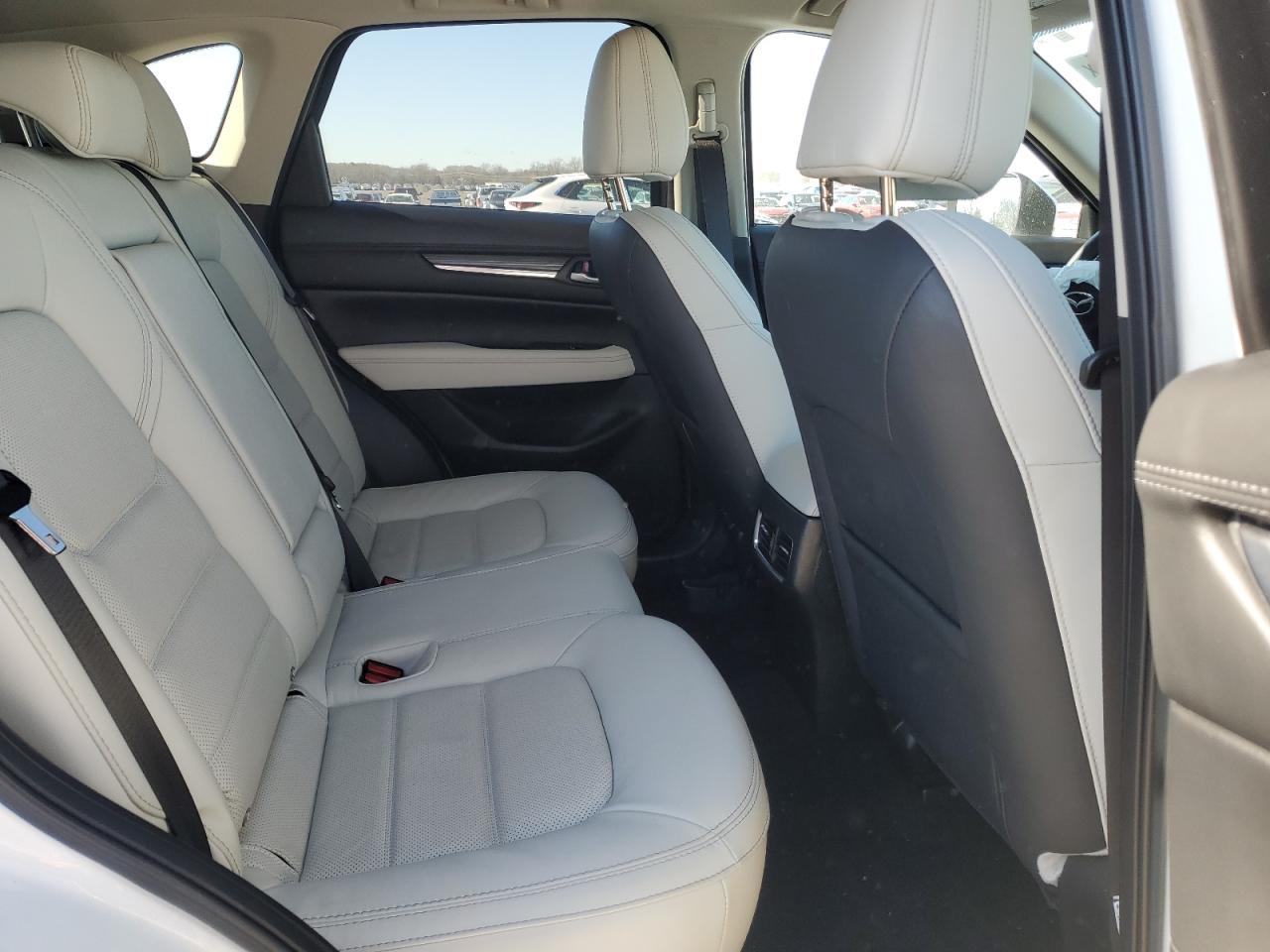 2023 Mazda CX-5 - Image 11