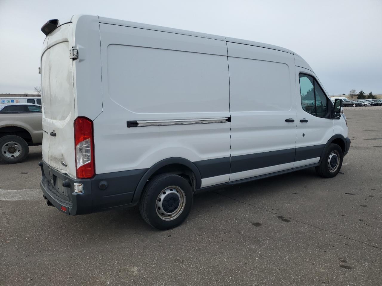 VIN 1FTYR2CG2JKA51857 2018 FORD TRANSIT no.3