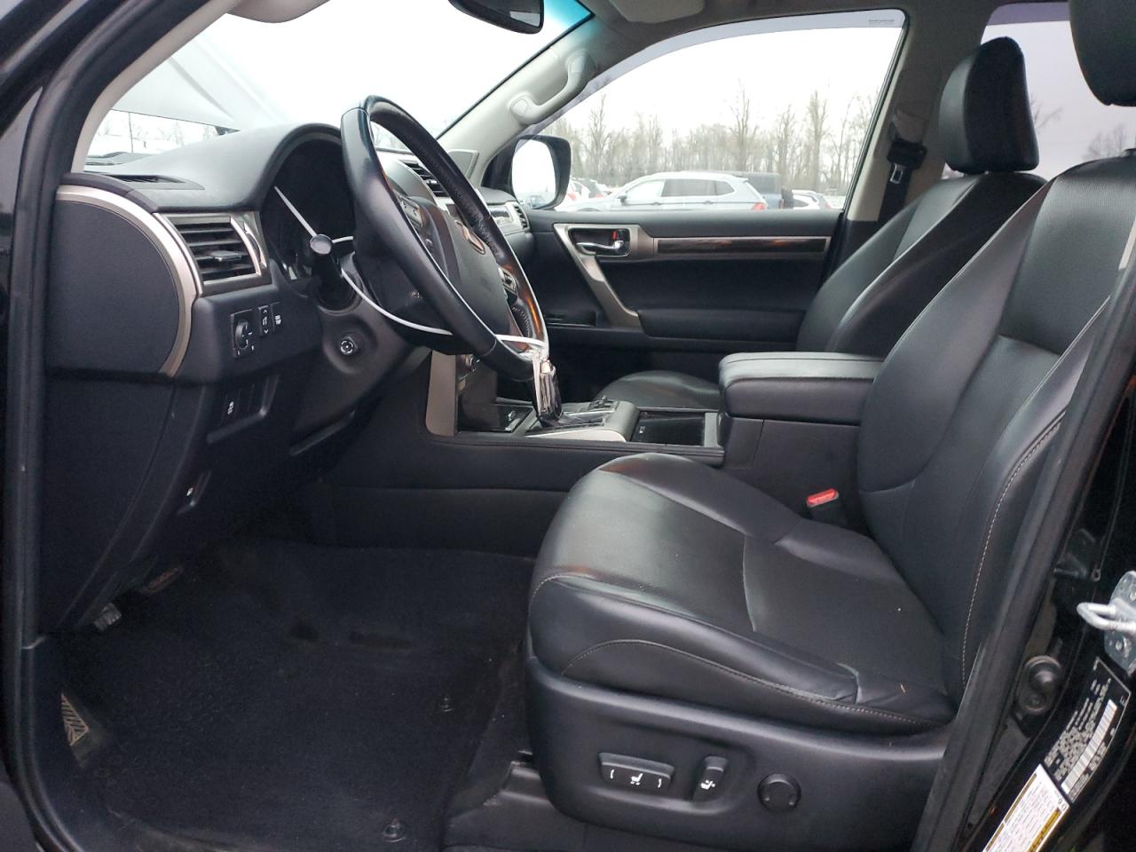 2015 Lexus GX - Image 7