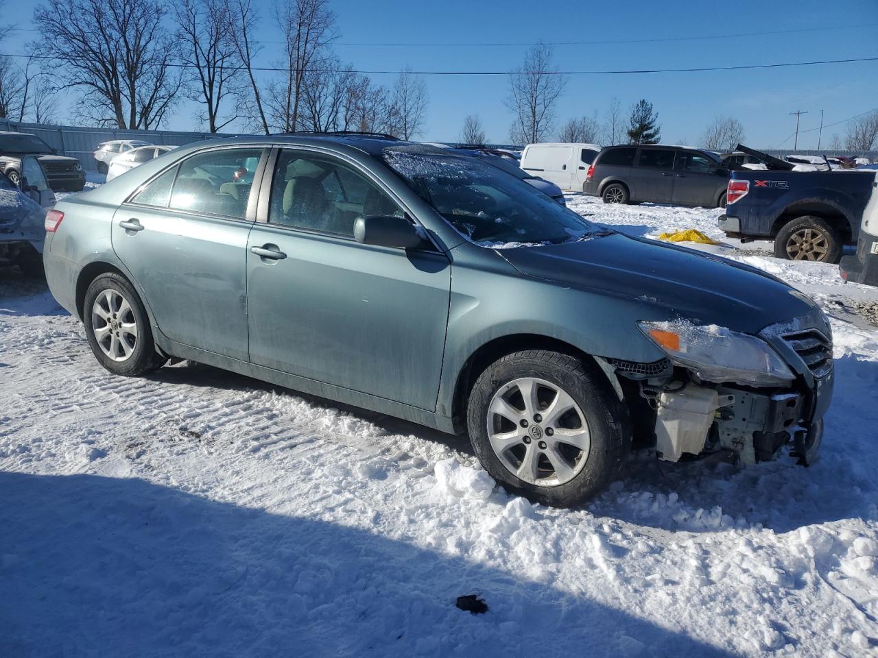 2011 Toyota Camry - Image 4
