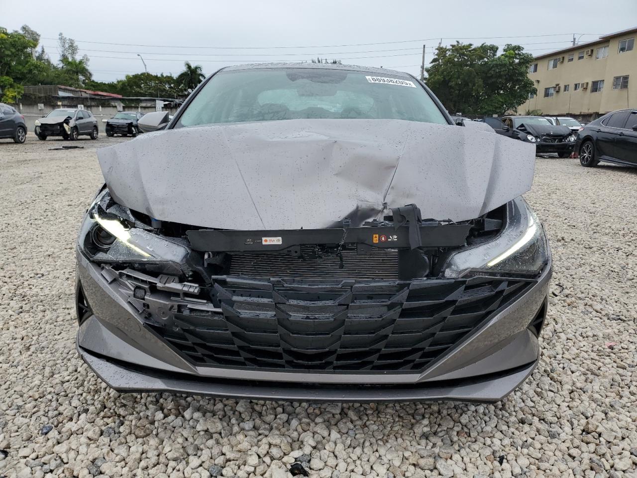 2023 Hyundai Elantra - Image 5