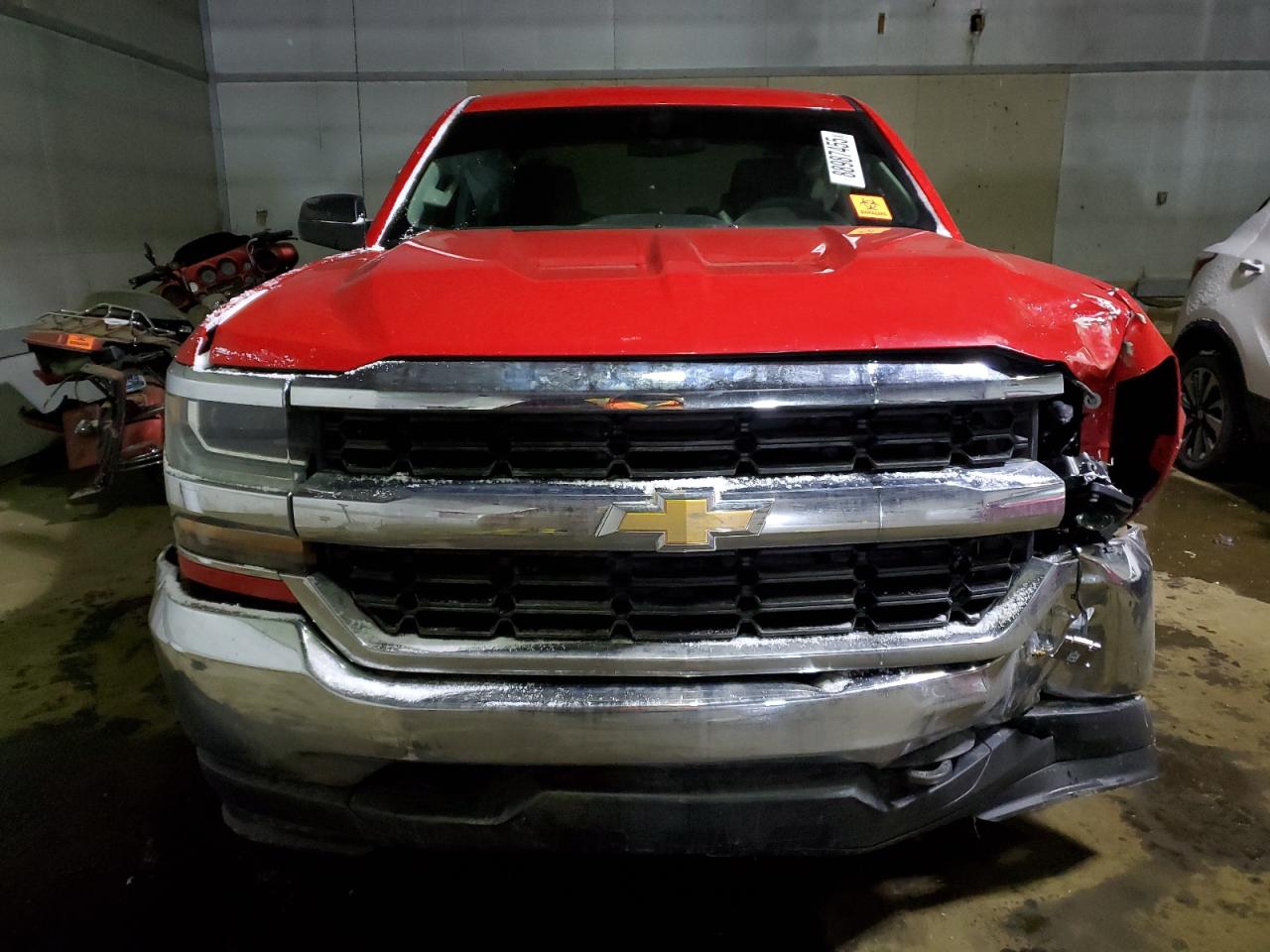 2017 Chevrolet Silverado - Image 5