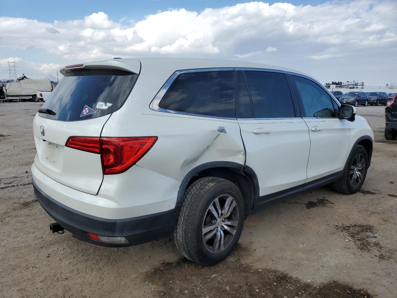 2016 Honda Pilot - Image 3