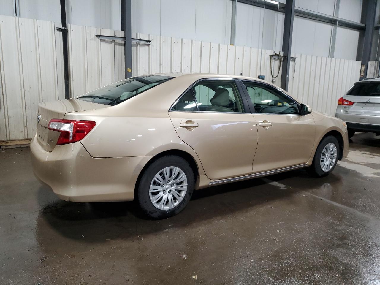 2012 Toyota Camry - Image 3
