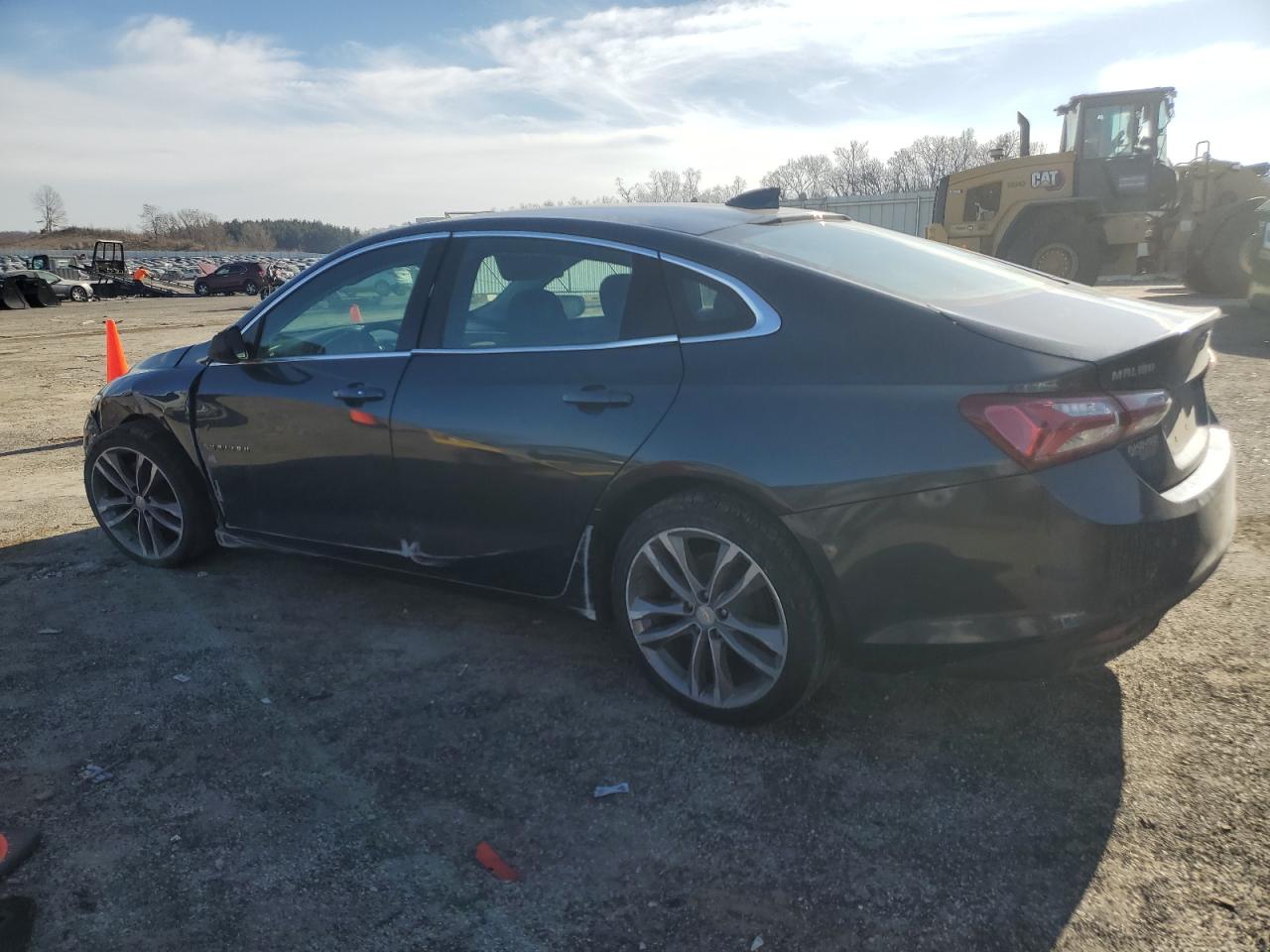 2021 Chevrolet Malibu - Image 2