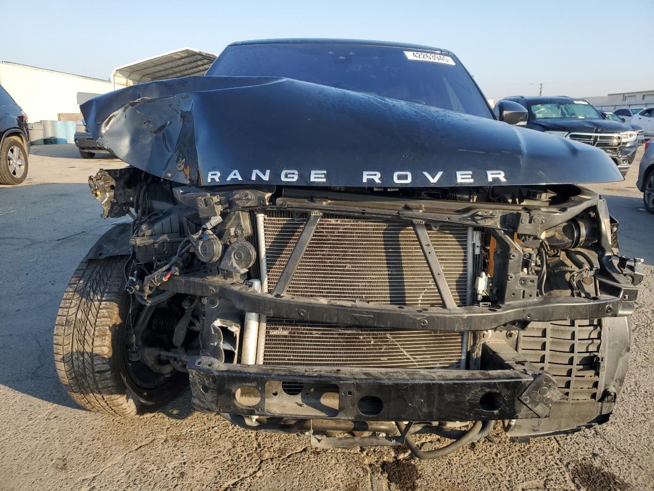 2017 Land Rover Range Rover - Image 5