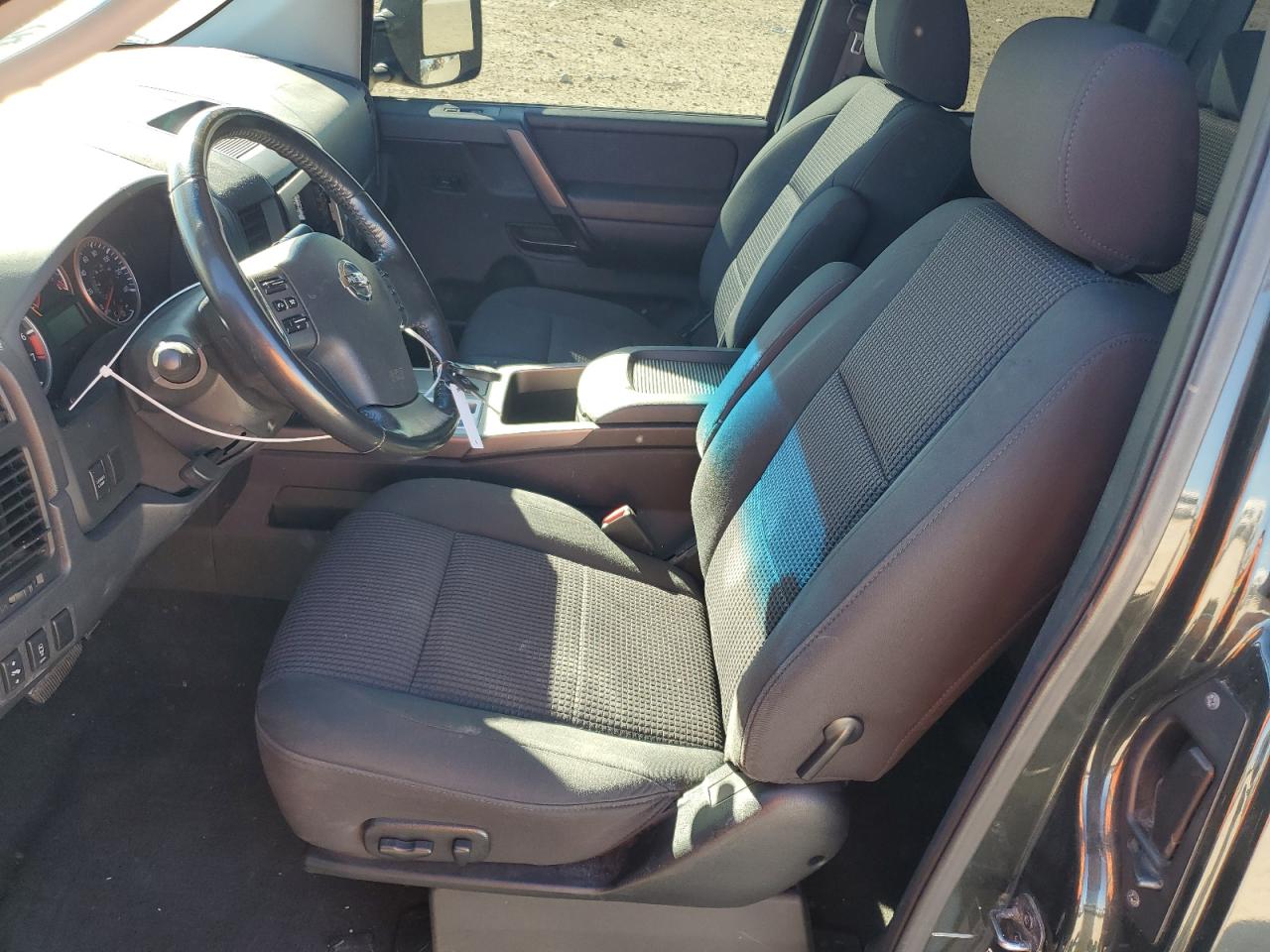 2008 Nissan Titan - Image 7