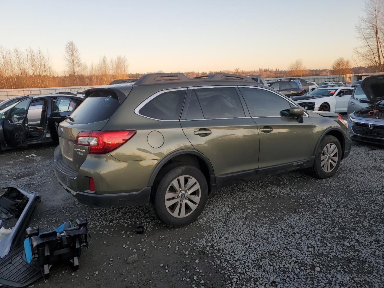 2015 Subaru Outback - Image 3