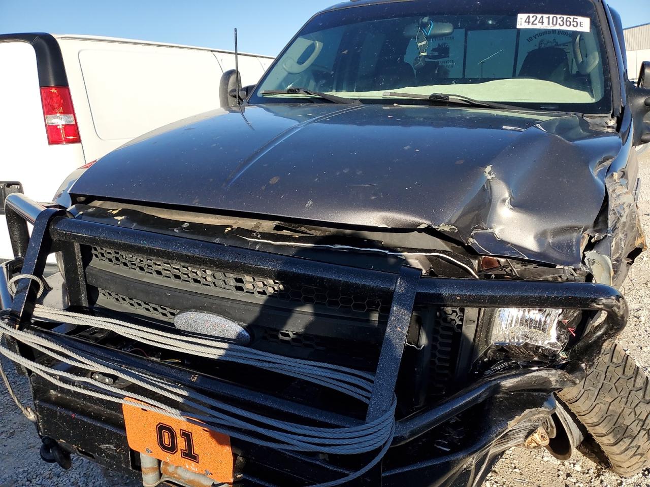 2005 Ford F250 - Image 7