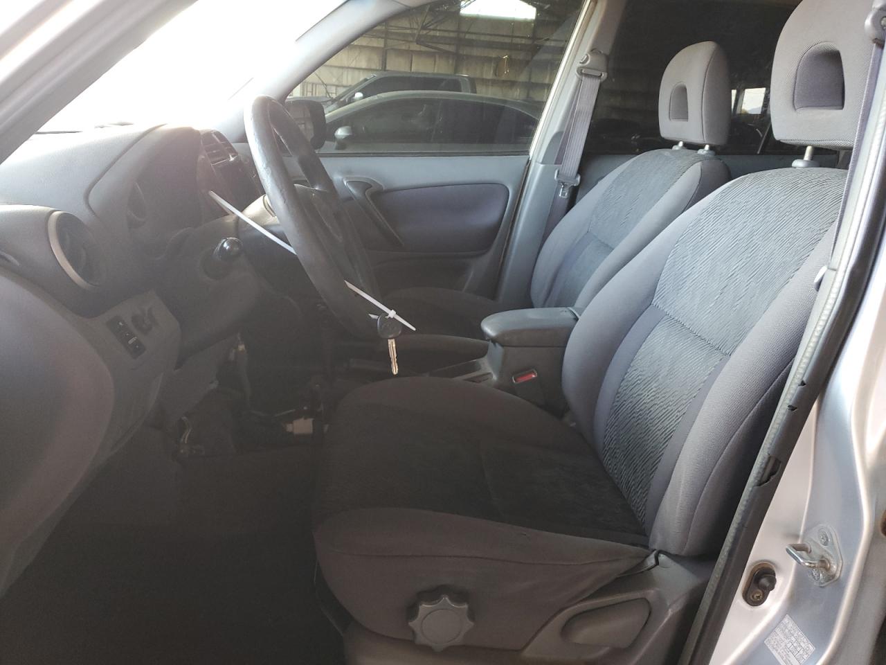 2002 Toyota RAV 4 - Image 7
