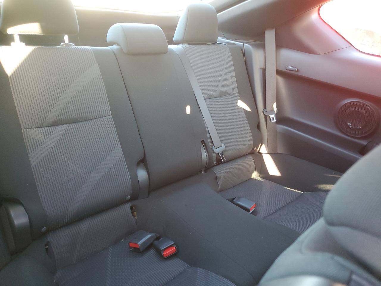 2011 Scion tC - Image 10