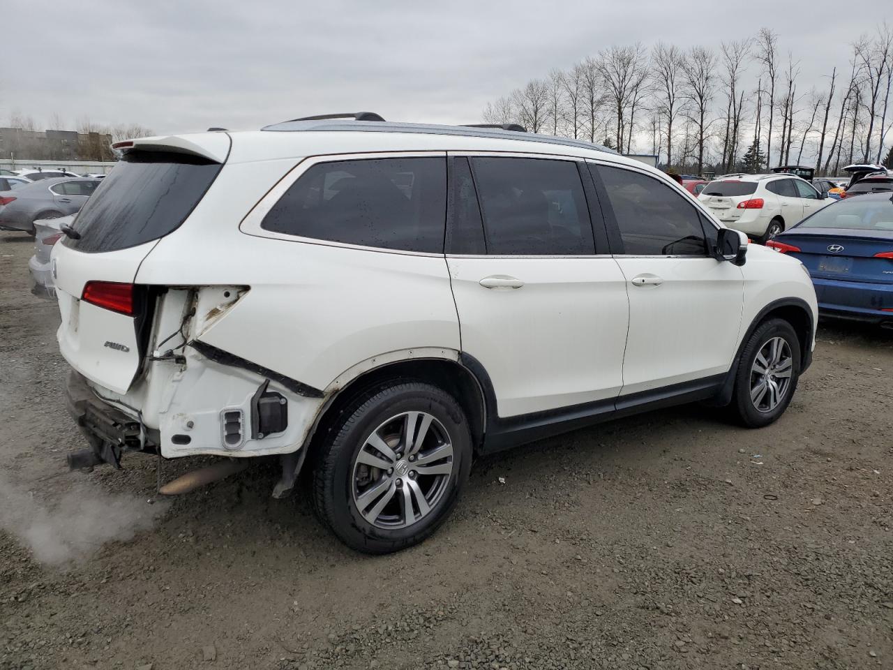 2017 Honda Pilot - Image 3