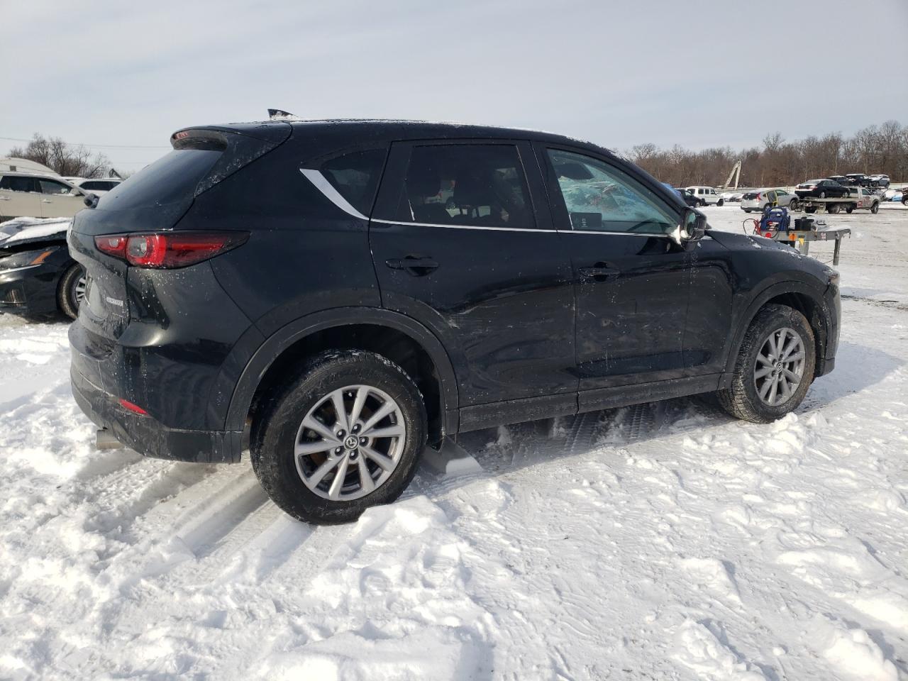 2023 Mazda CX-5 - Image 3