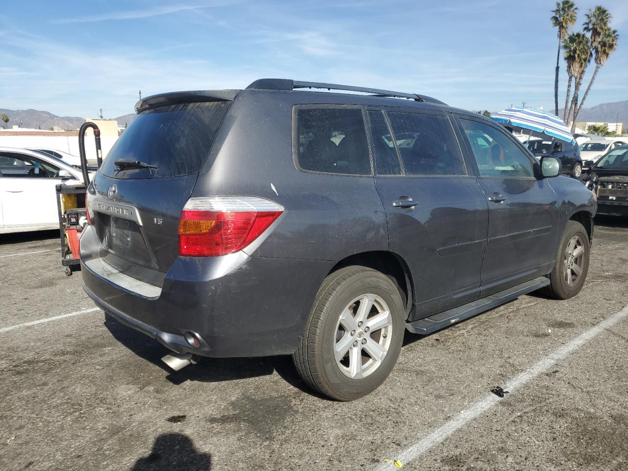 2010 Toyota Highlander - Image 3
