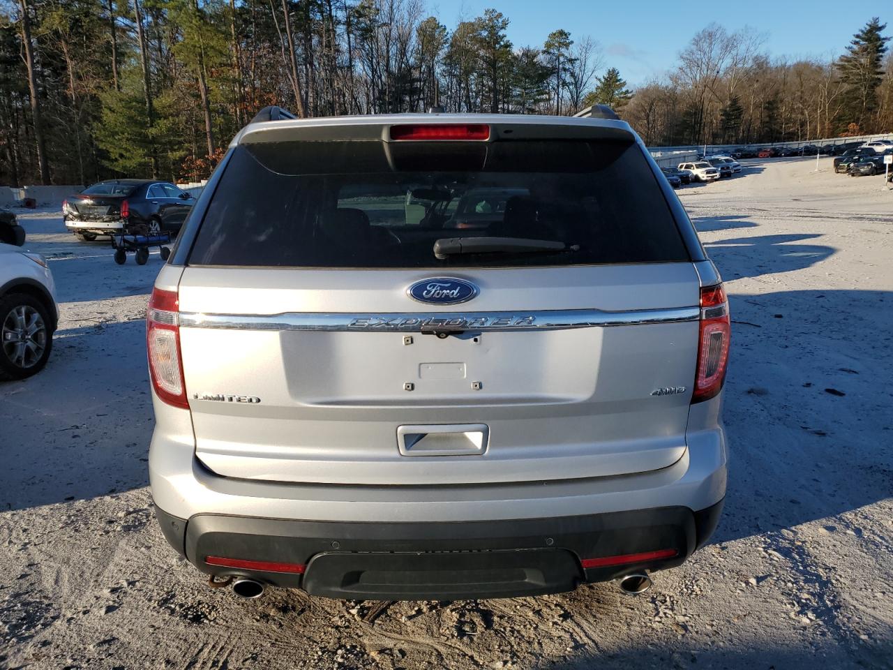 2015 Ford Explorer - Image 6