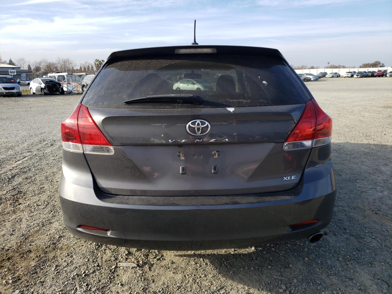 2015 Toyota Venza - Image 6