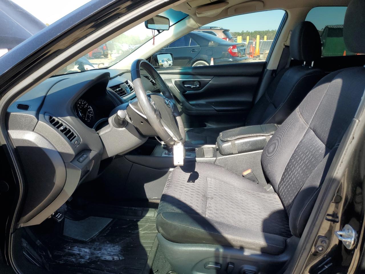 2017 Nissan Altima - Image 7