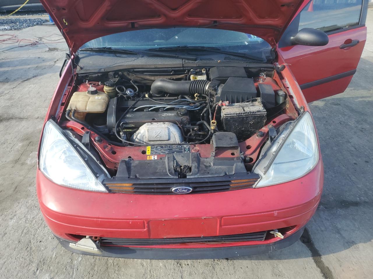 2001 Ford Focus - Image 11