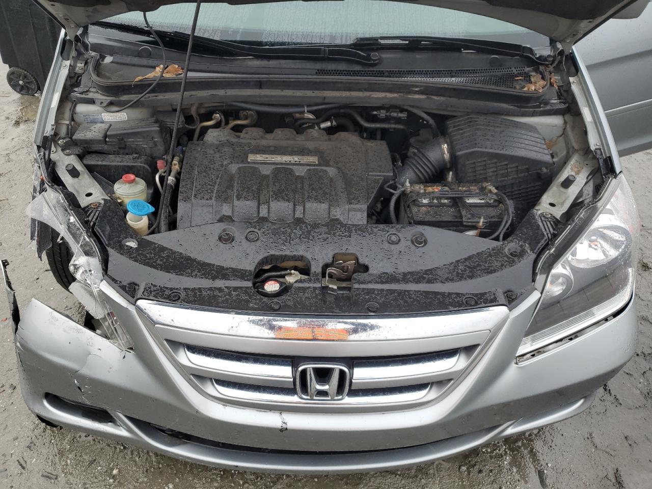 2006 Honda Odyssey - Image 12