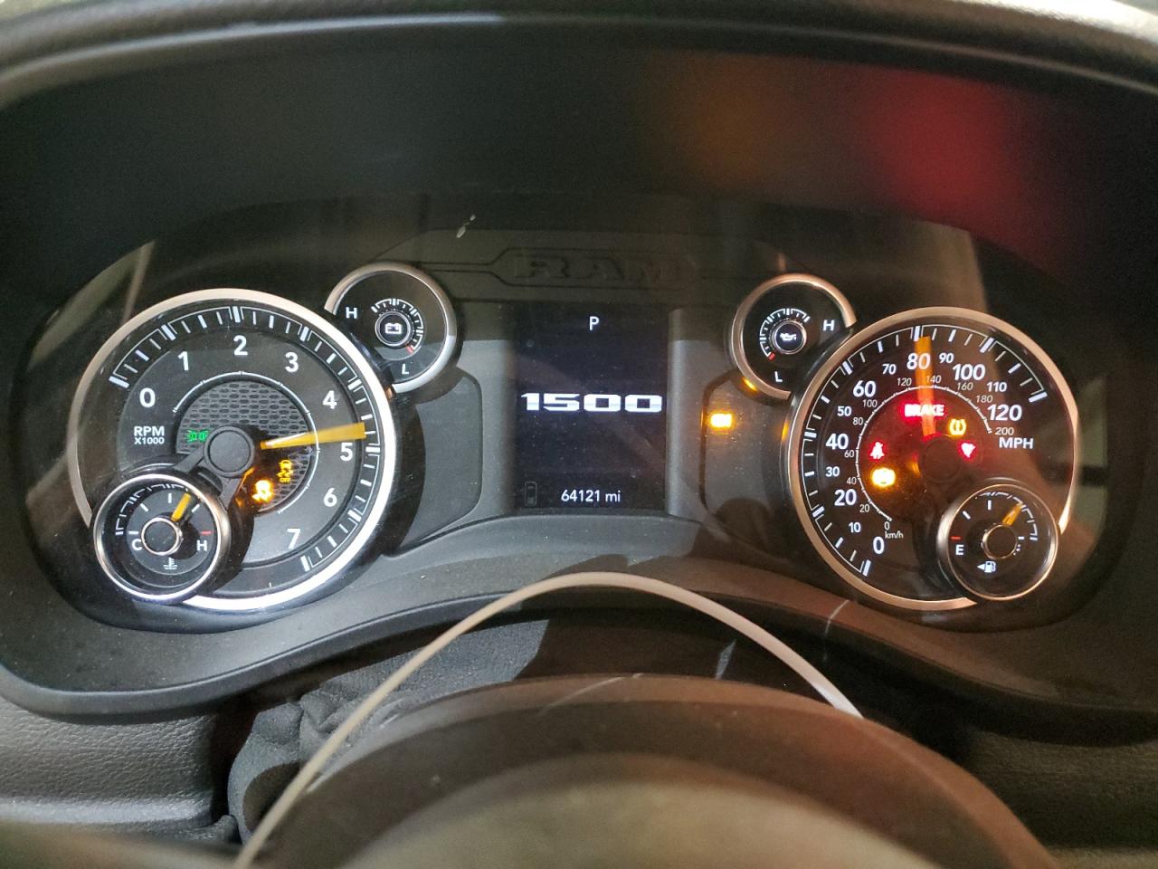 2021 RAM 1500 - Image 9