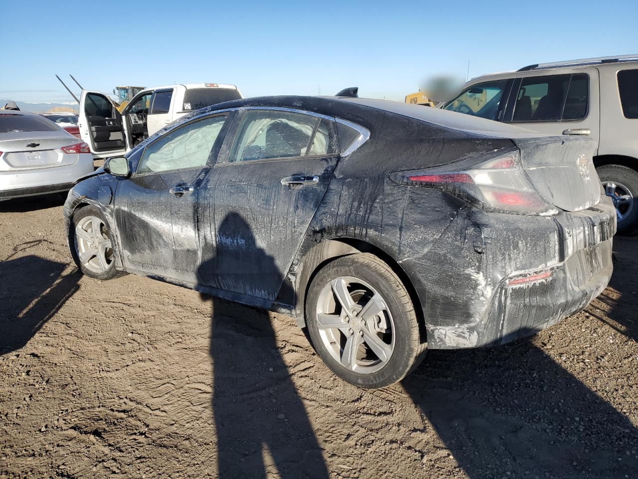 2017 Chevrolet Volt - Image 2
