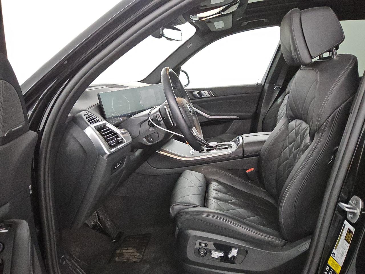 2024 BMW X5 - Image 7