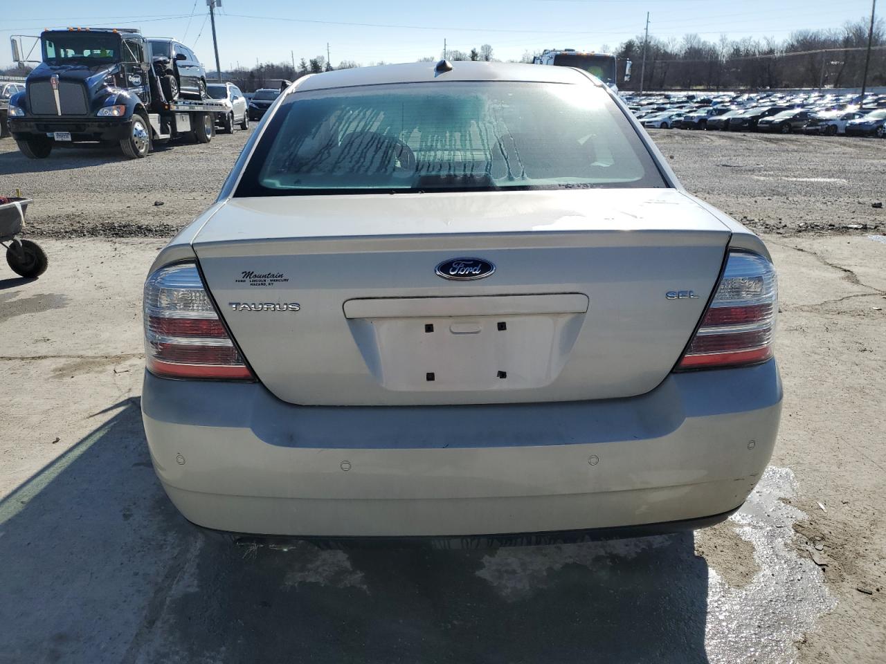 2008 Ford Taurus - Image 6
