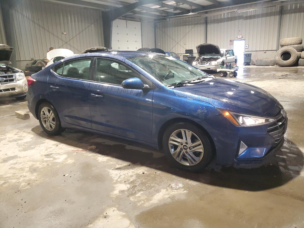 2020 Hyundai Elantra - Image 4