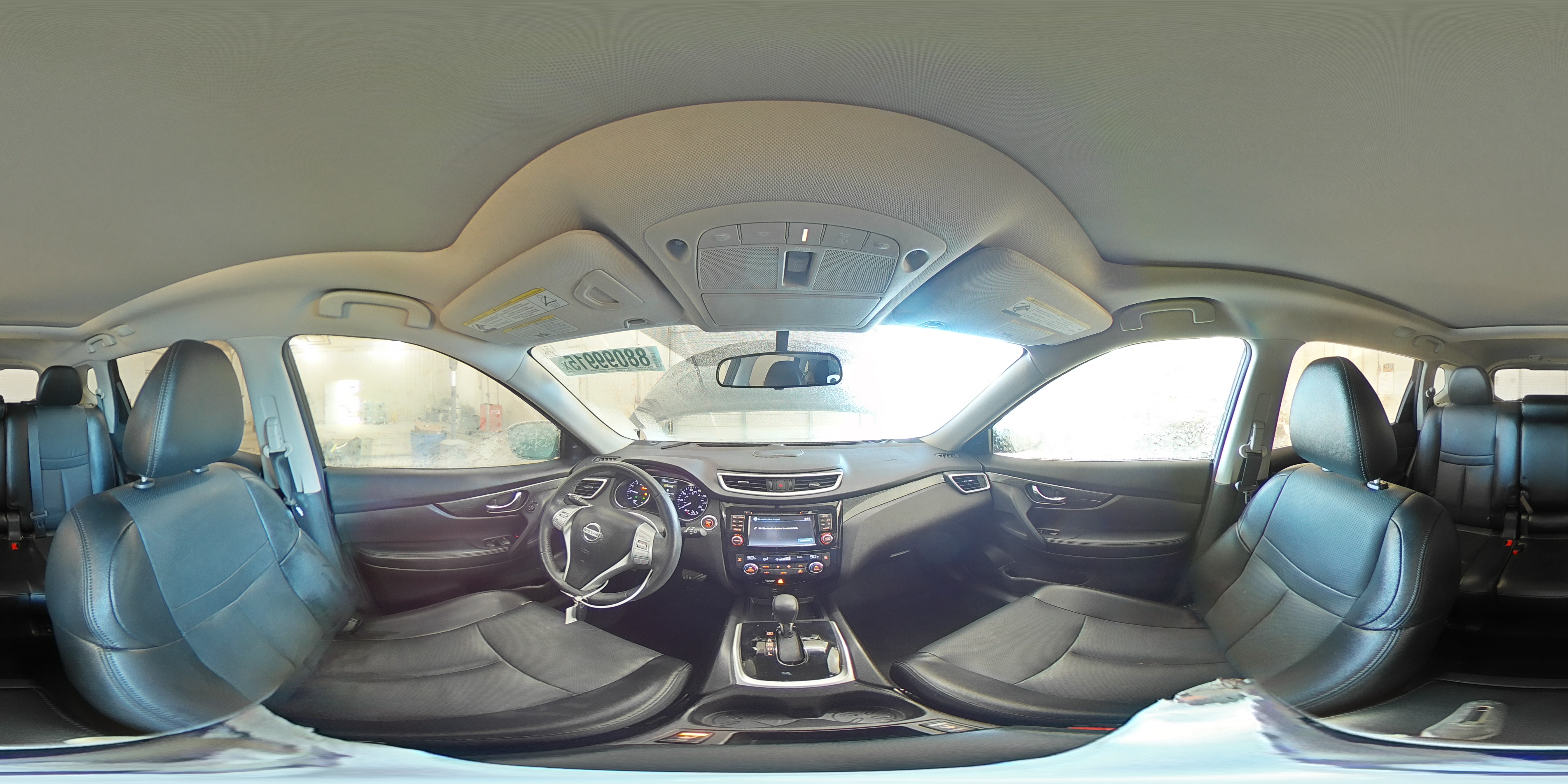 2015 Nissan Rogue - Image 16