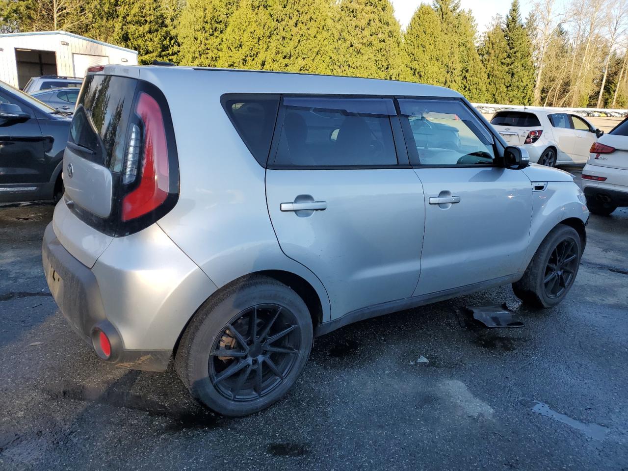 VIN KNDJP3A5XE7700778 2014 KIA SOUL no.3