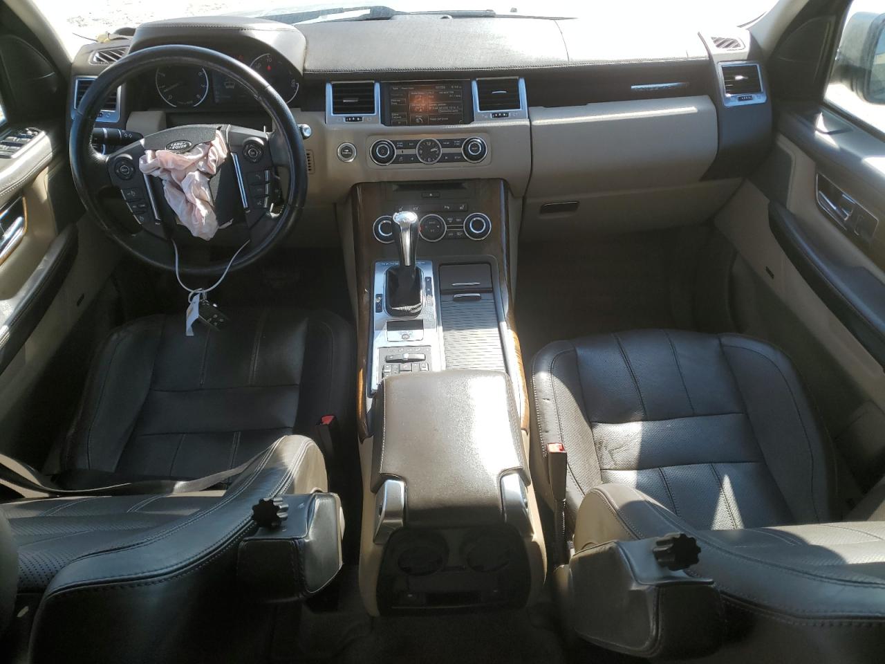 2013 Land Rover Range Rover - Image 8